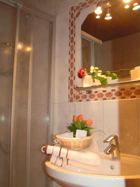 Haeus'L Am Ruan Aparthotel Berwang Rom bilde